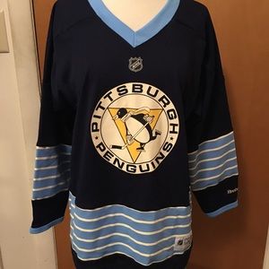 Youth L/XL Pittsburgh Penguins Jersey